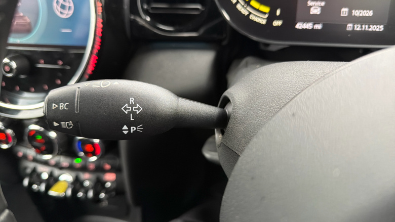 MINI Hatchback 135kW Cooper S Level 2 33kWh 3dr Auto Electric Hatchback